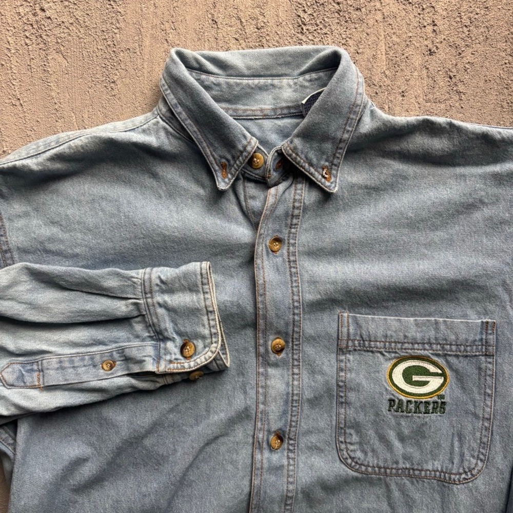Vintage Green Bay Packers Denim Button Down Shirt Mens Medium Blue 90s Logo 7